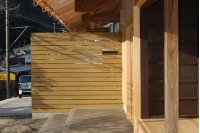 out-taki-004.jpg